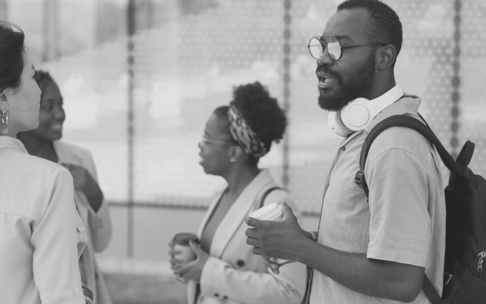 Moderne Arbeitsumgebung für Finanzanalysten